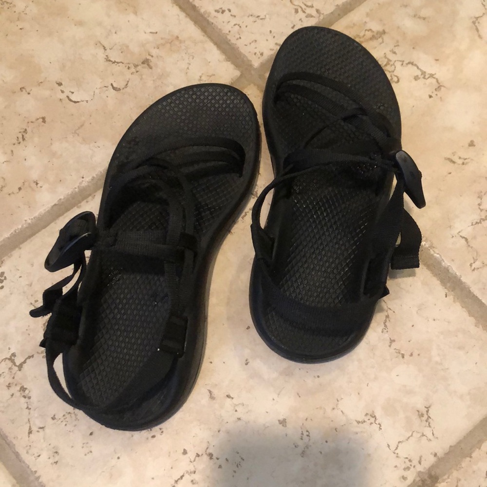 Chaco Zx2 women’s sandal, black, size 7